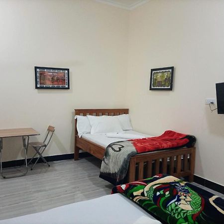 Chibuba Airport Accommodation 达累斯萨拉姆 外观 照片