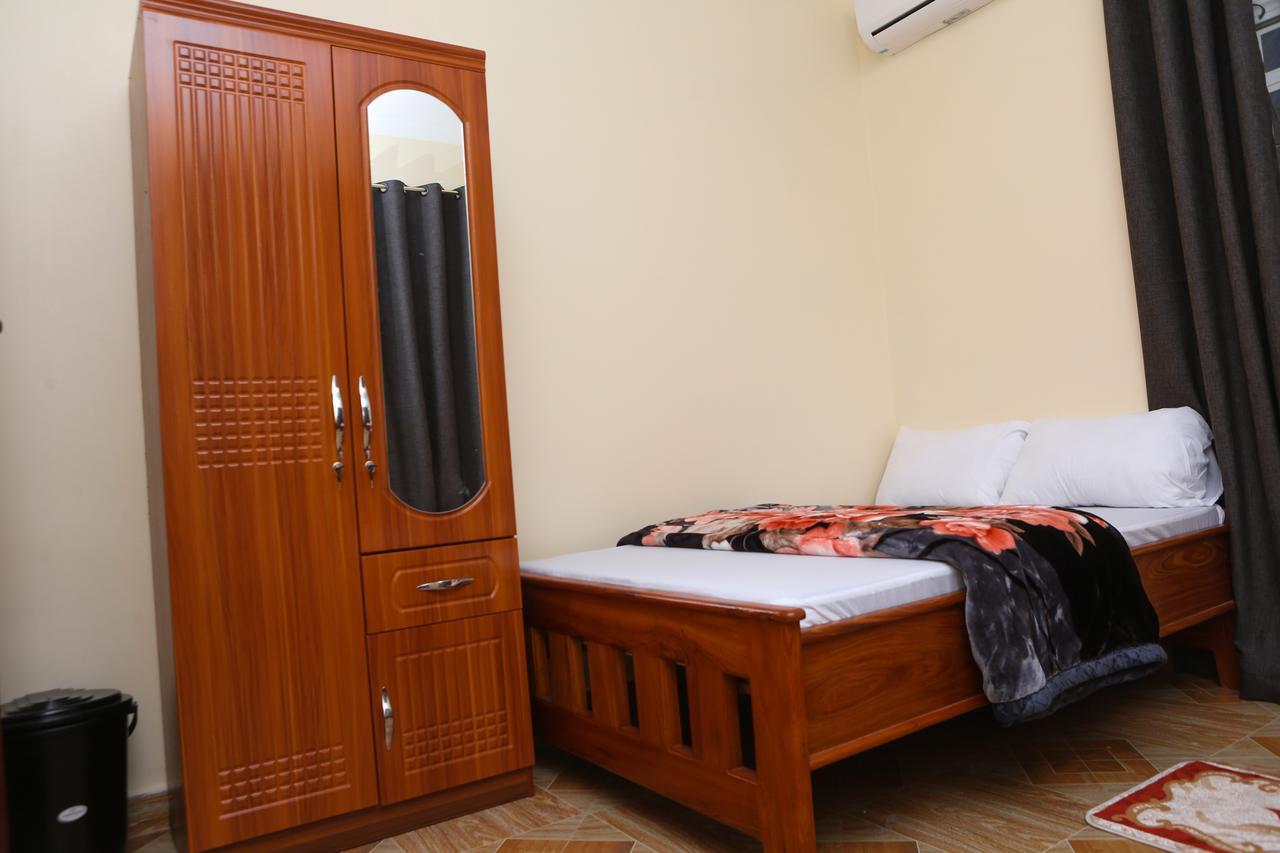 Chibuba Airport Accommodation 达累斯萨拉姆 外观 照片